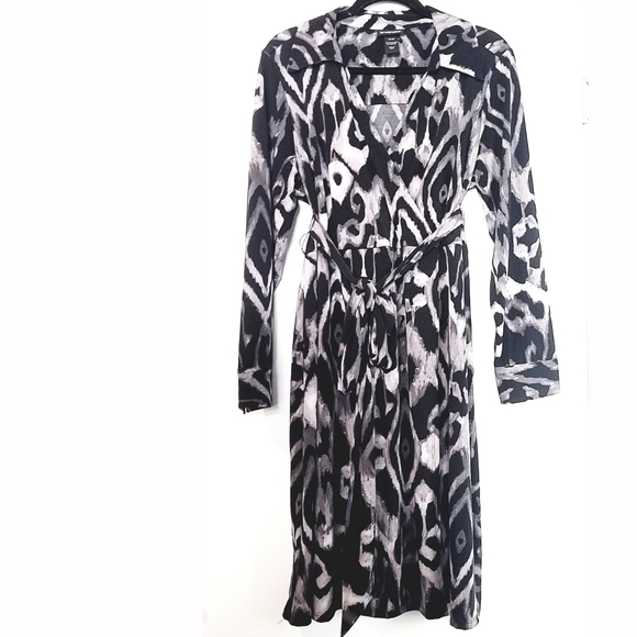 Lane Bryant Dresses & Skirts - 14/16 Lane Bryant Black Ikat Belted Wrap Dress